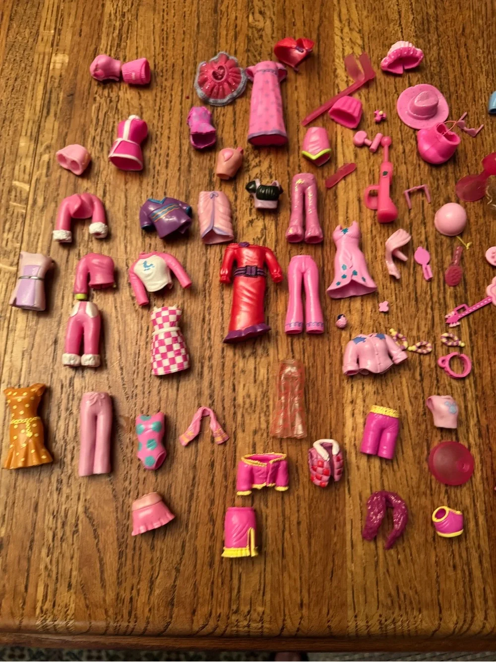 Vintage 2000s Polly Pocket Rubber Clothing & Accessories Lot – Y2K Fashion Minis
